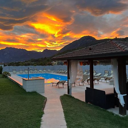 Hotel Merloni Grandola ed Uniti المظهر الخارجي الصورة